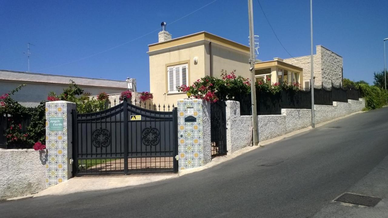 Bed And Breakfast Angolo Fiorito Civitavecchia Eksteriør billede