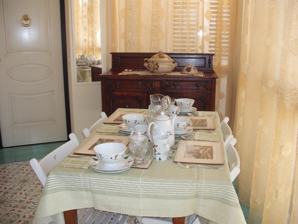 Bed And Breakfast Angolo Fiorito Civitavecchia Eksteriør billede