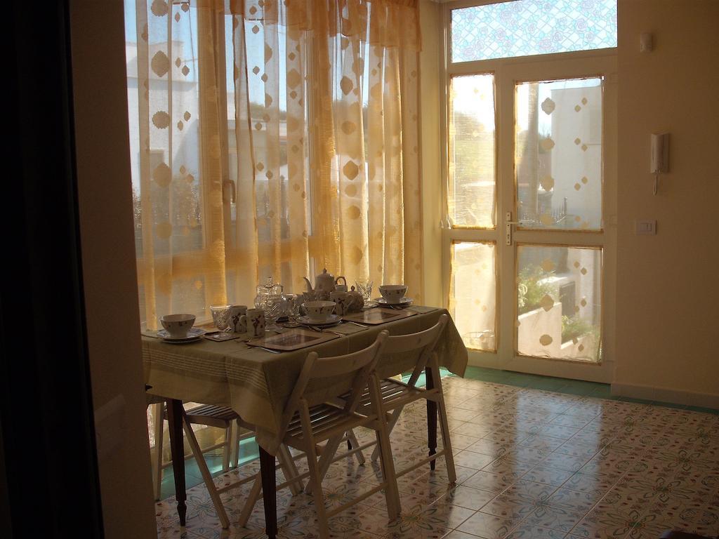 Bed And Breakfast Angolo Fiorito Civitavecchia Værelse billede